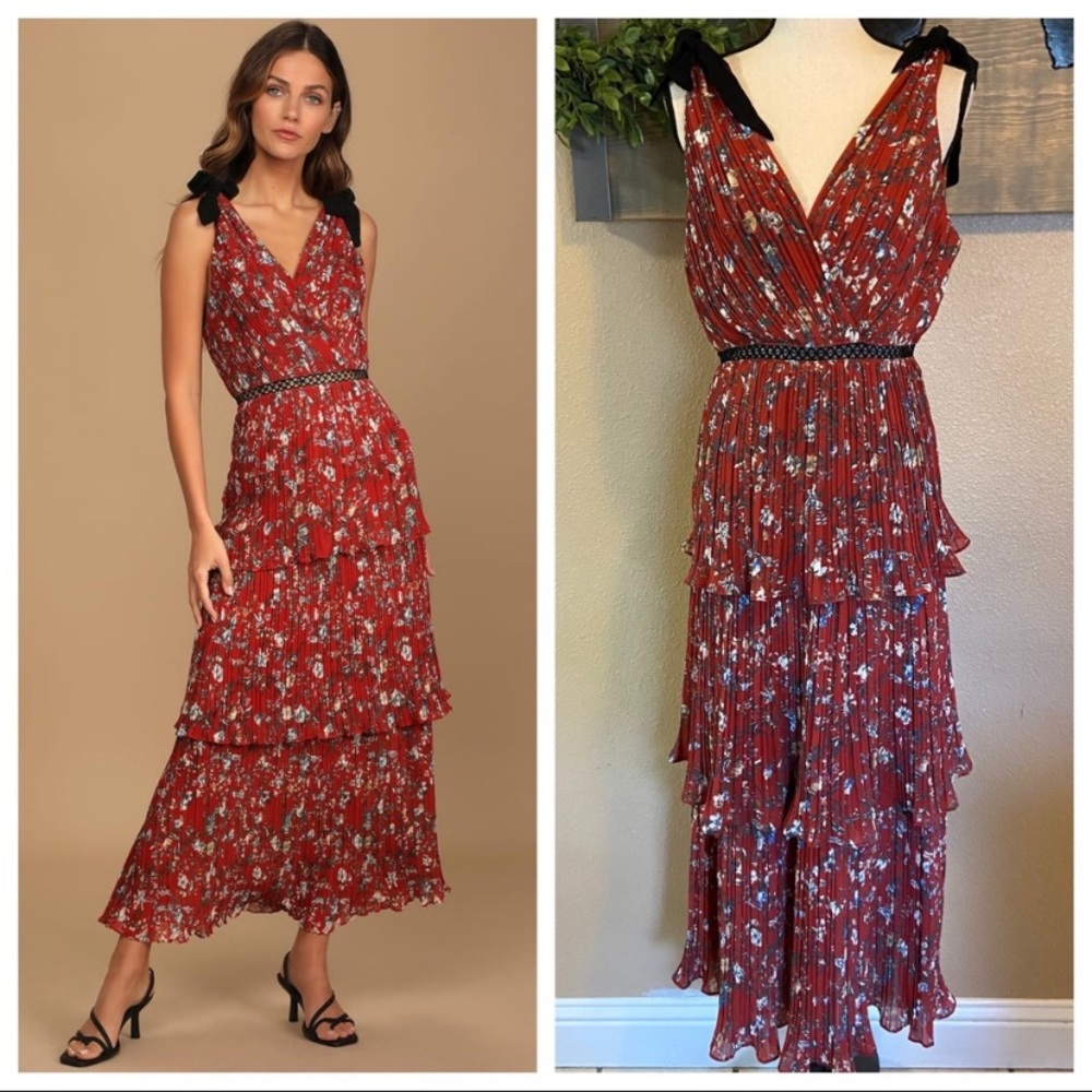 NWOT Lulus Such Sophistication Rust Red Floral Print Pleated Maxi Dress